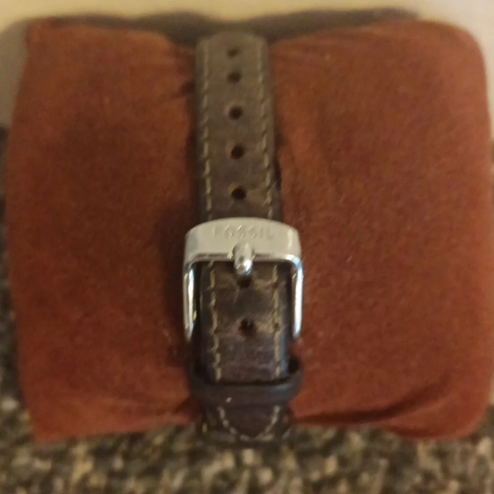 Fossil mini Stella brown leather gray and rhinestone dial ES 3025